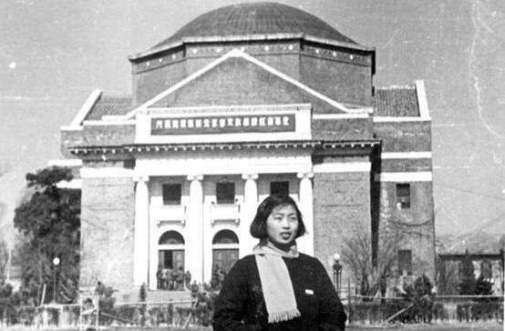 吳德馨先生在清華大學(xué)學(xué)習(xí)