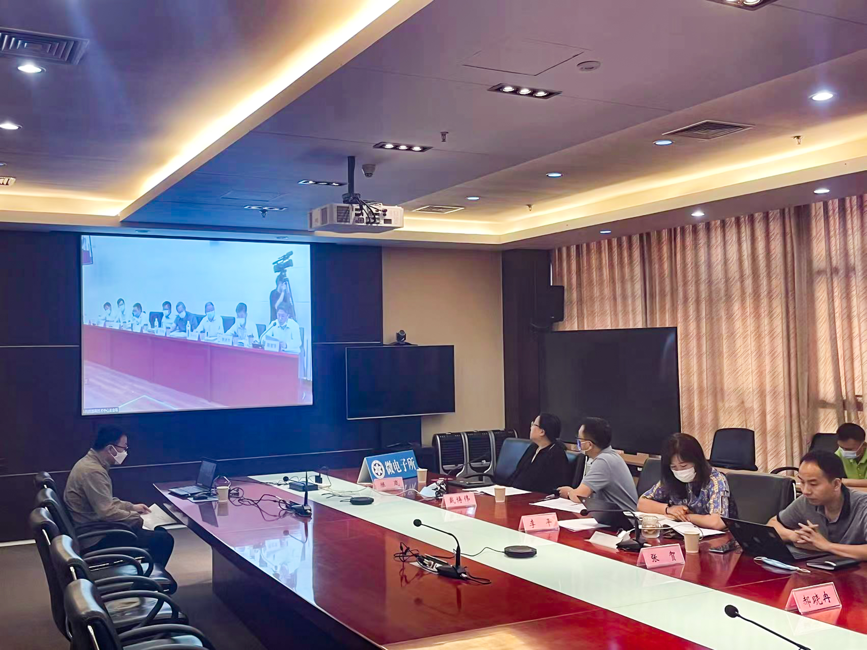 “基于高性能計(jì)算的集成電路電子設(shè)計(jì)自動(dòng)化（EDA）平臺(tái)”項(xiàng)目參加首屆國家“十三五”科技計(jì)劃成果路演行動(dòng)